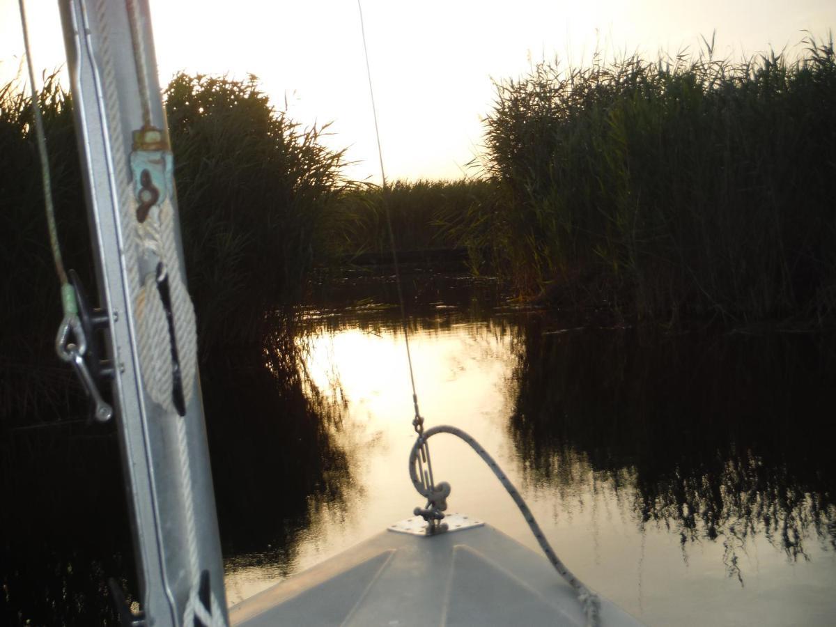 Pfahlbau Sunset II Toplage Inklusive Elektroboot Rust Dış mekan fotoğraf